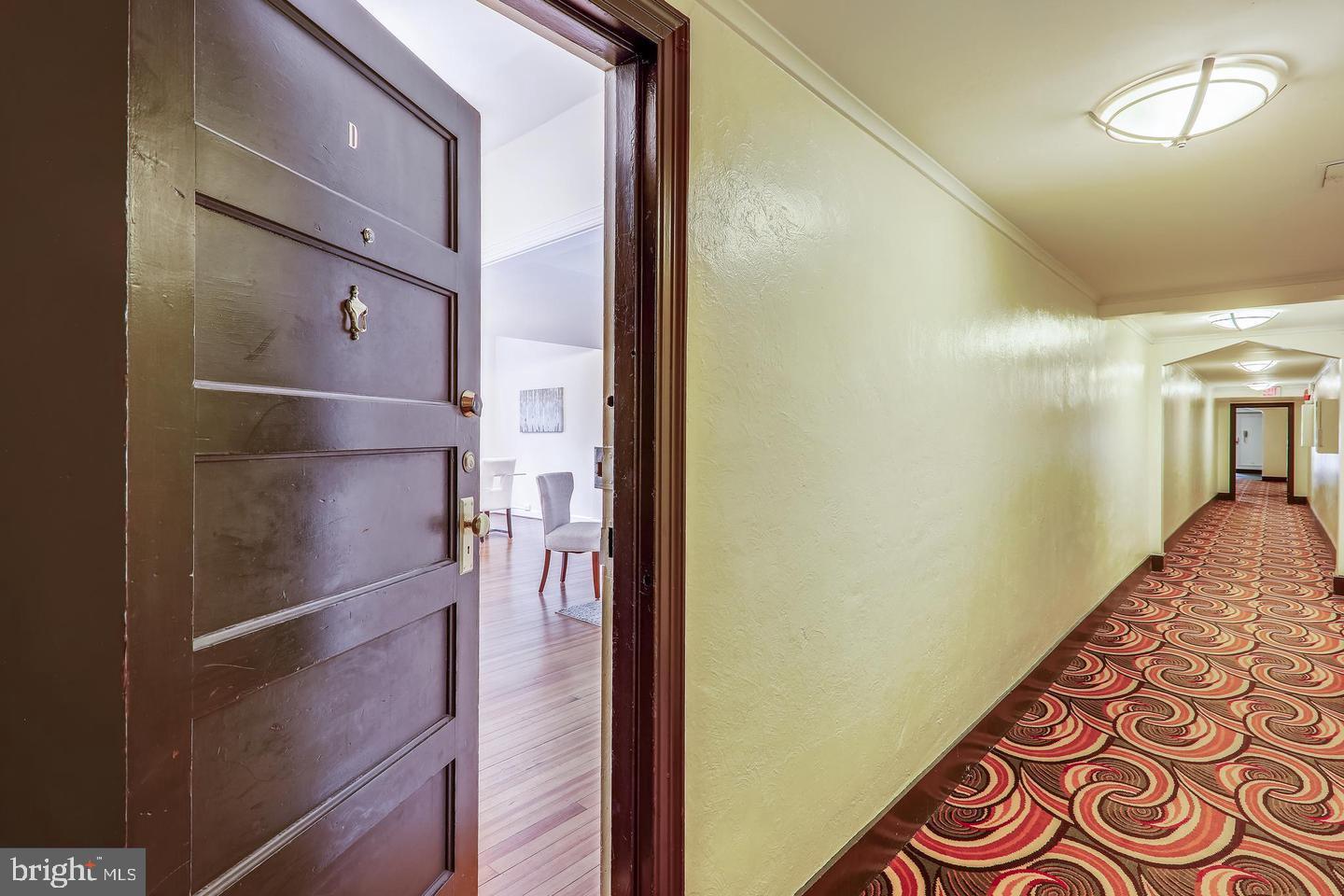 2737 Devonshire Pl Nw #d Property Photo 6