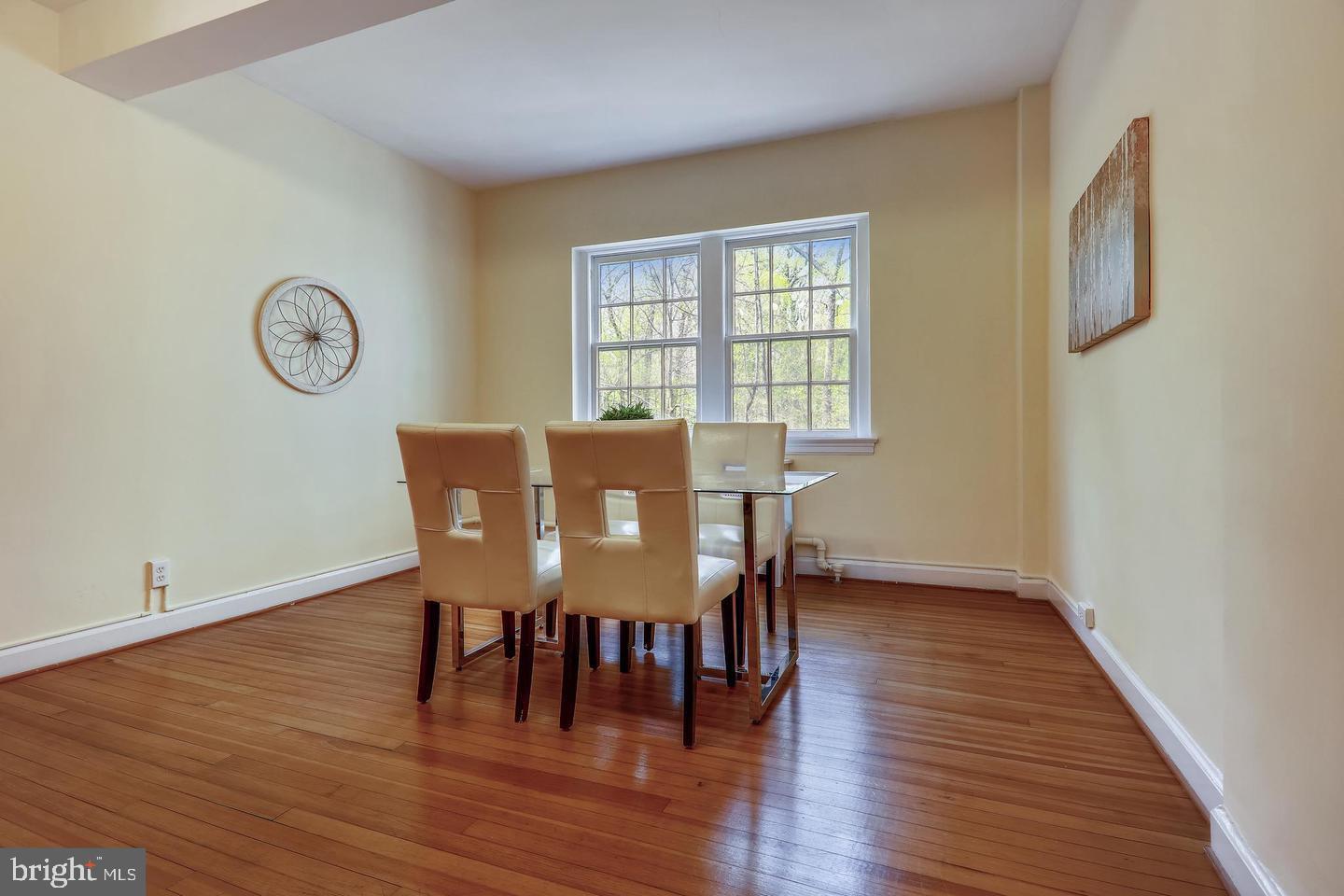 2737 Devonshire Pl Nw #d Property Photo 12