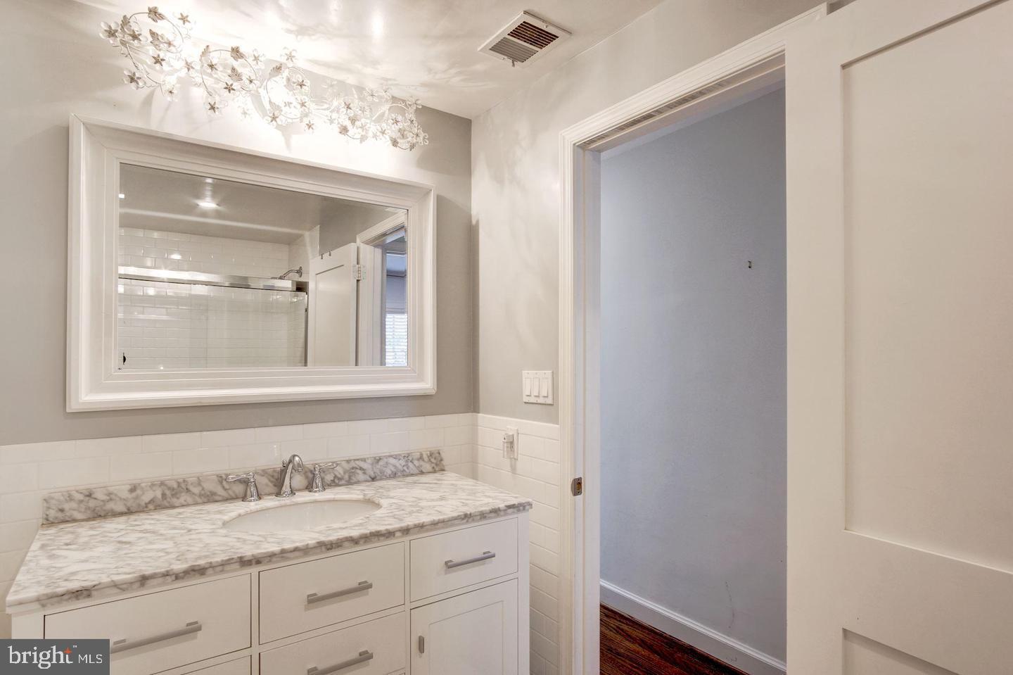 4463 Greenwich Pkwy Nw Property Photo 11