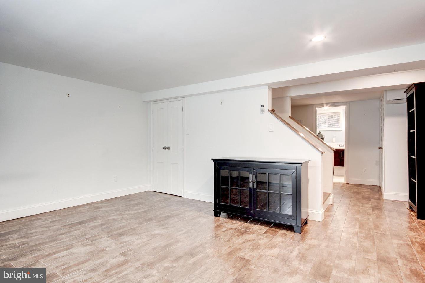 4463 Greenwich Pkwy Nw Property Photo 16