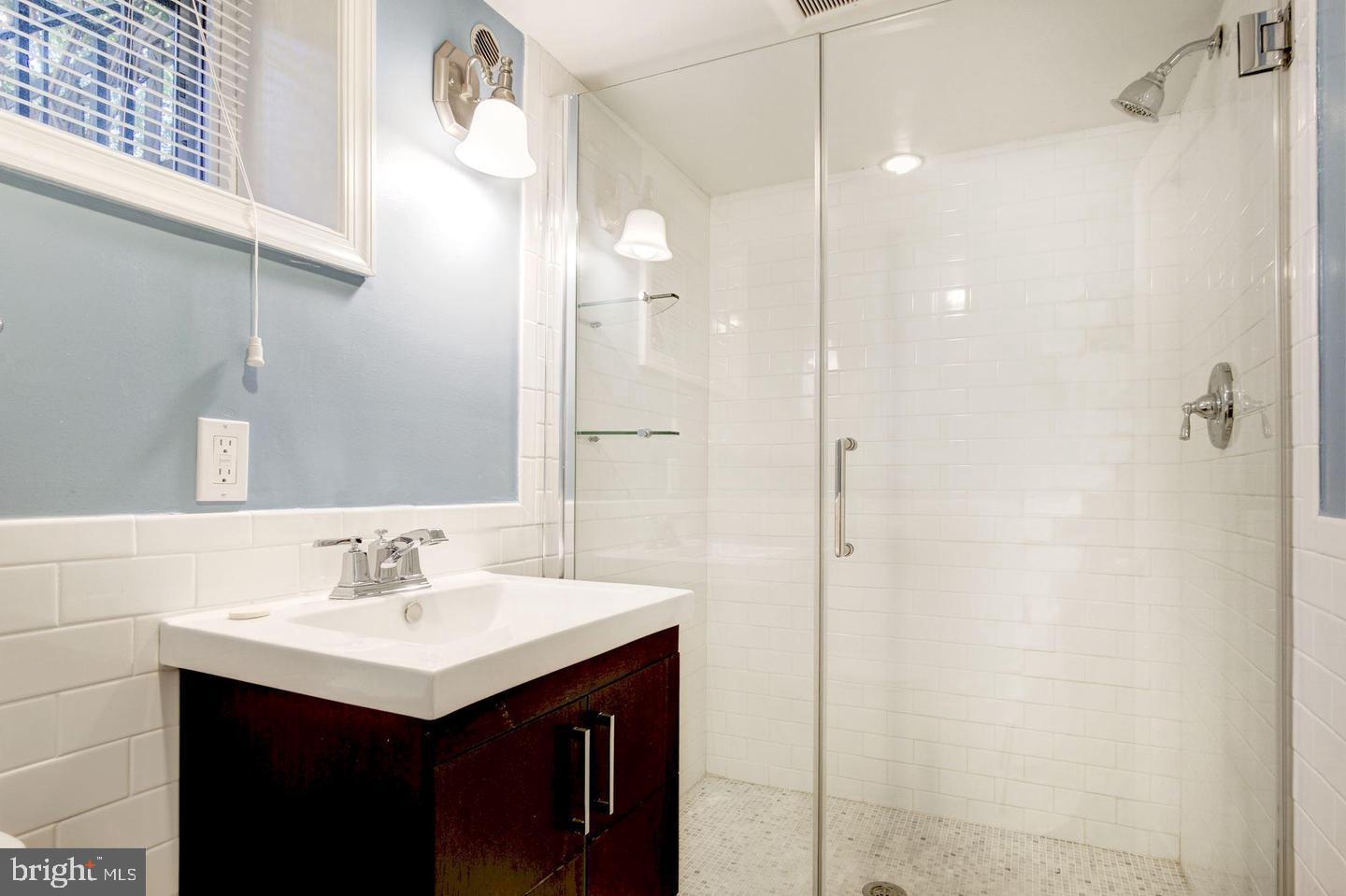 4463 Greenwich Pkwy Nw Property Photo 17