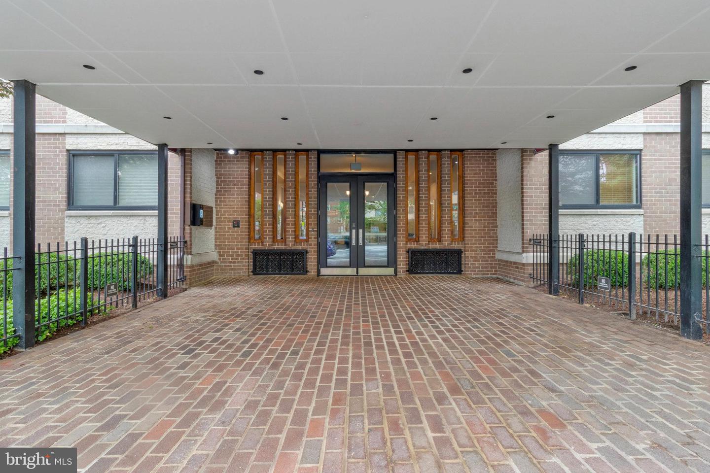 1816 New Hampshire Ave Nw #303 Property Photo 7