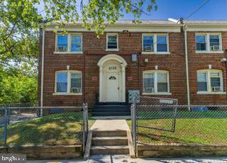 1723 Q St Se Property Photo 3