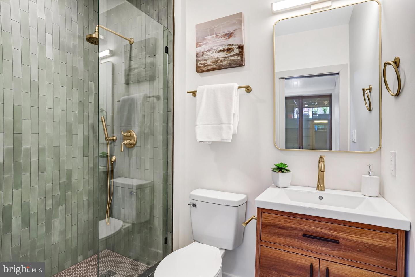 1023 Irving St Nw Property Photo 64
