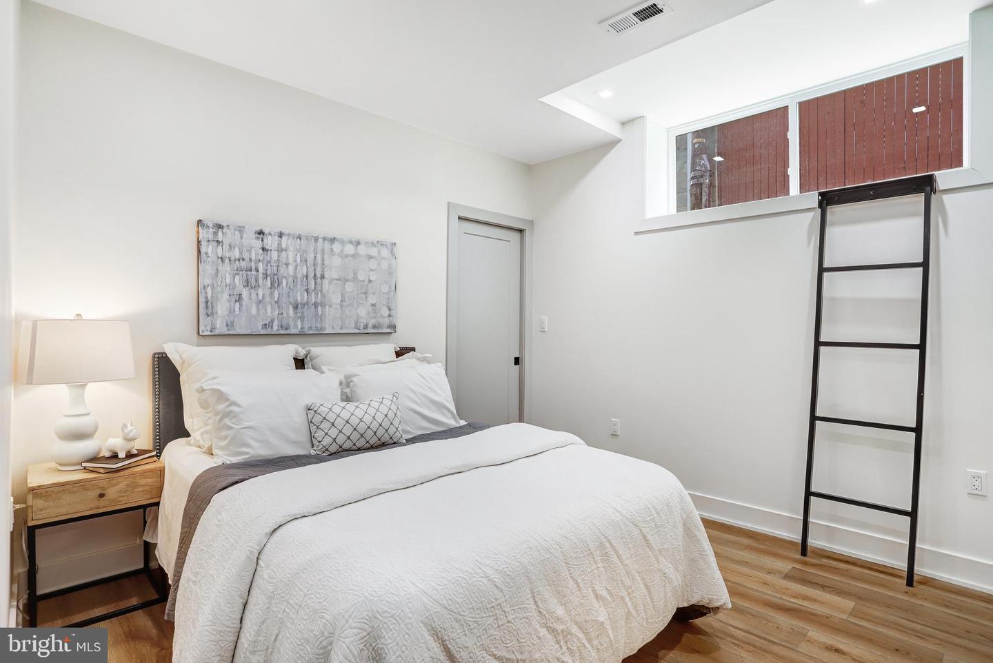 1023 Irving St Nw Property Photo 66