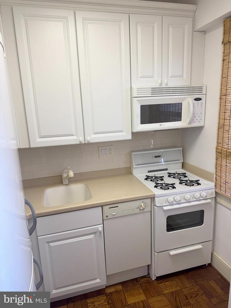 4000 Cathedral Ave Nw #516b Property Photo 46