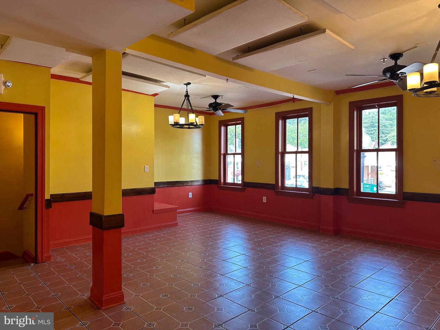 1564 Wisconsin Ave Nw Property Photo 9