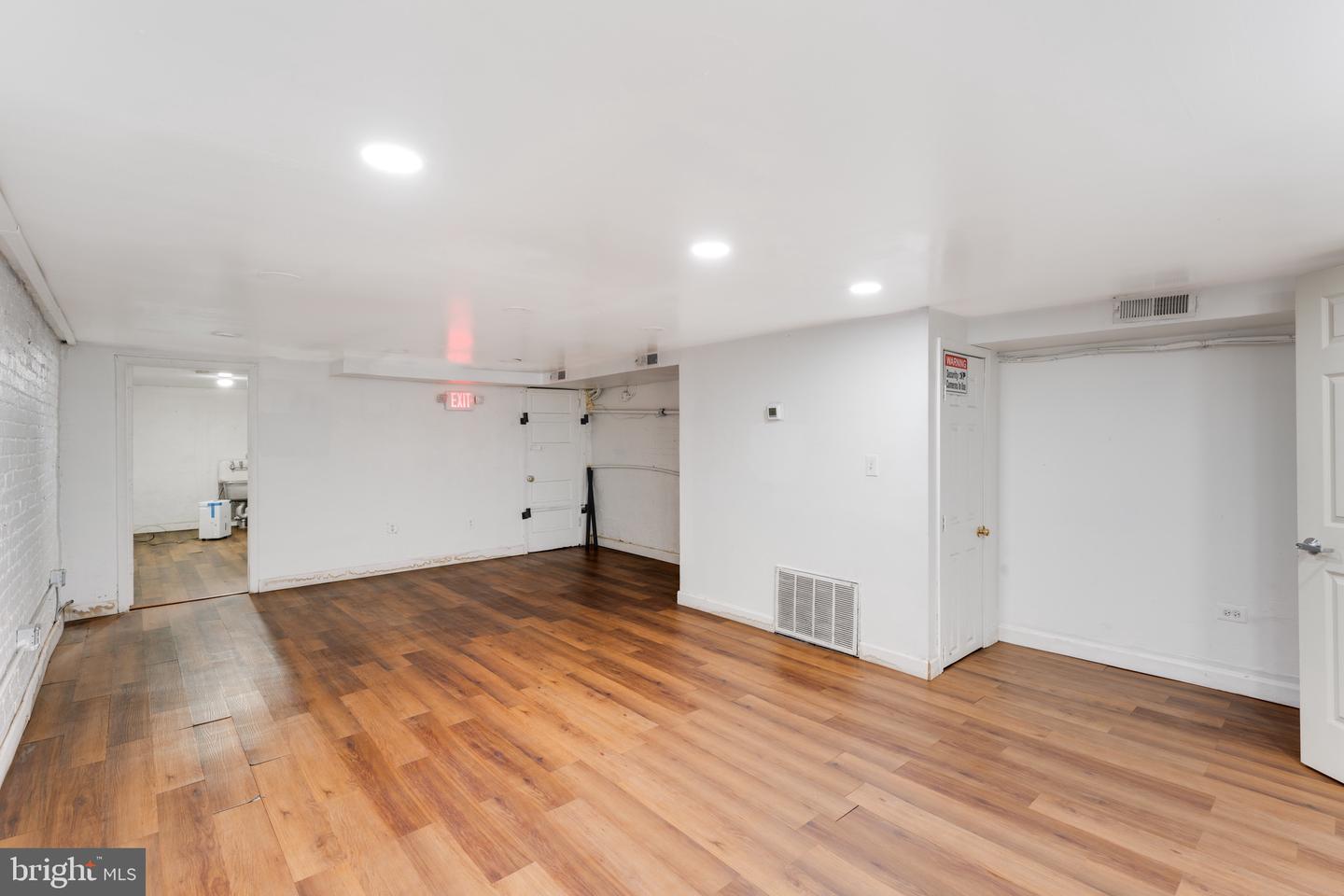 1458 Park Rd Nw Property Photo 6