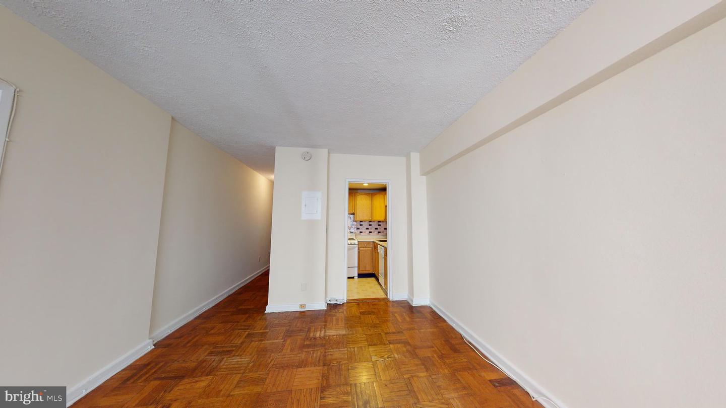 2141 I St Nw #413 Property Photo 8