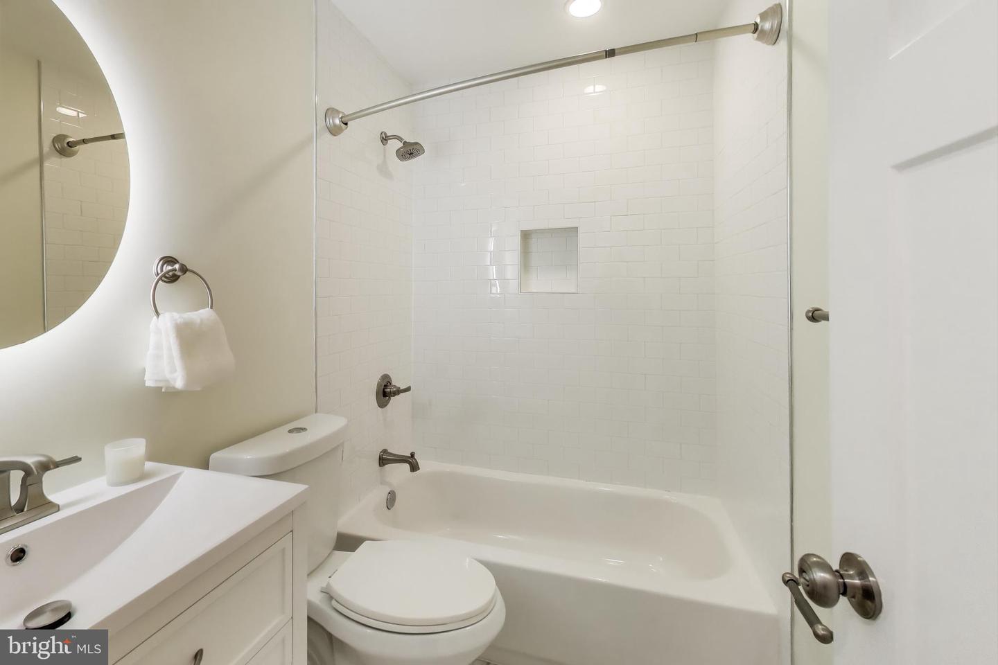 629 Morton Pl Ne #1 Property Photo 14