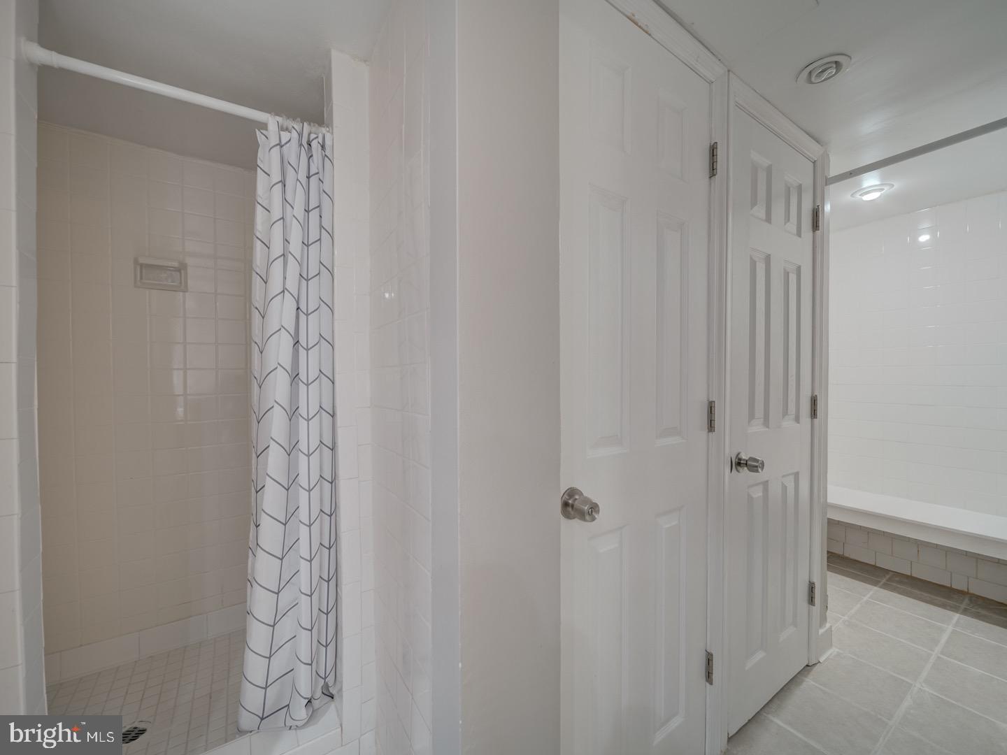 1234 Monroe St Ne Property Photo 97