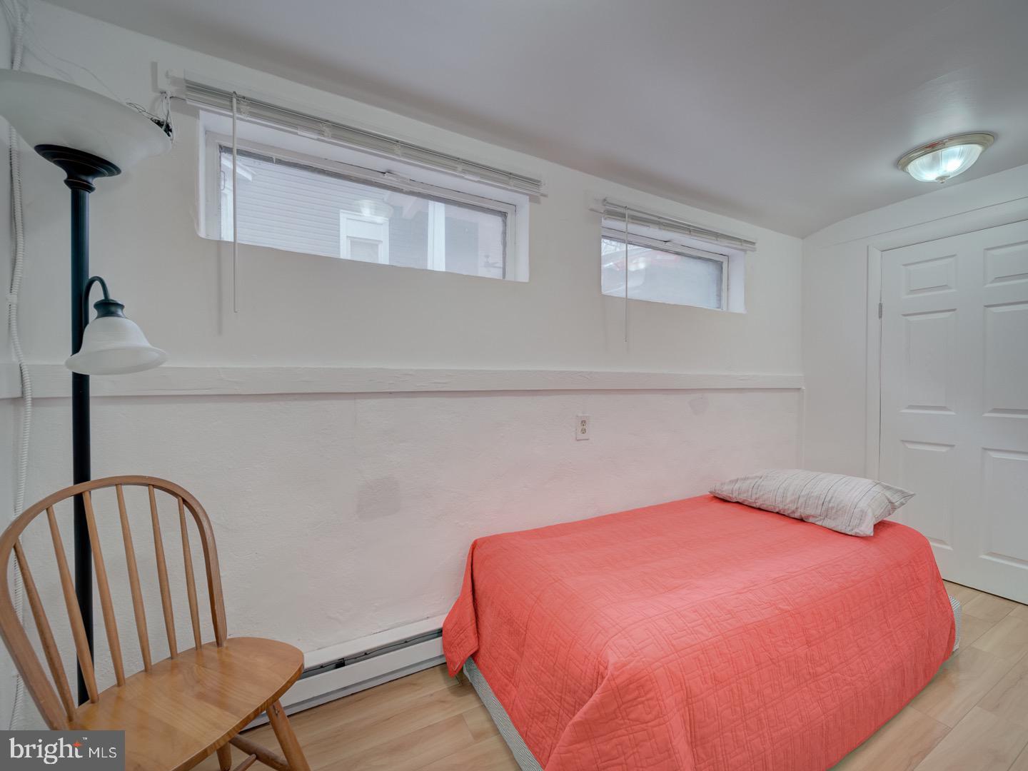 1234 Monroe St Ne Property Photo 100