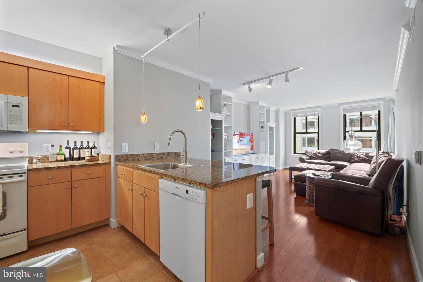 631 D St Nw #632 Property Photo