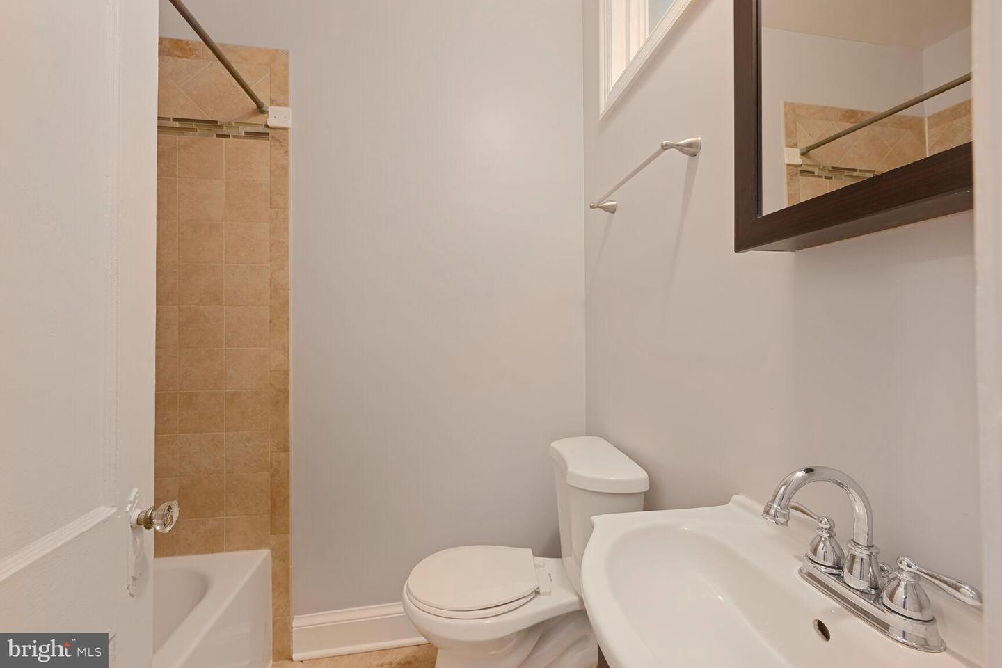 2329 Fairlawn Ave Se #2 Property Photo 13