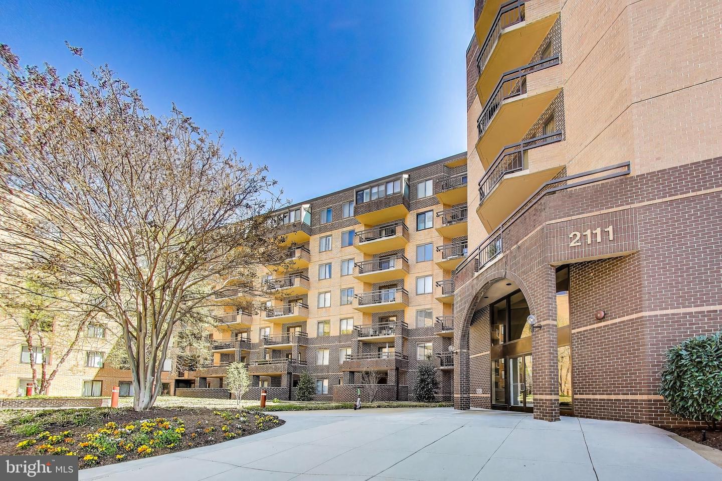 2111 Wisconsin Ave Nw #109 Property Photo 1