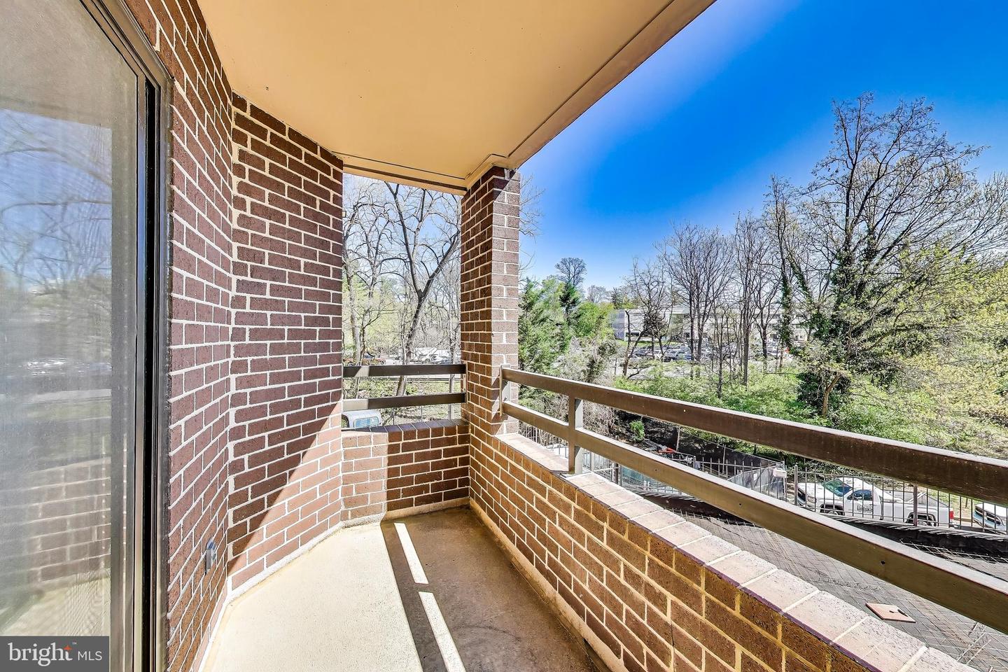 2111 Wisconsin Ave Nw #109 Property Photo 20