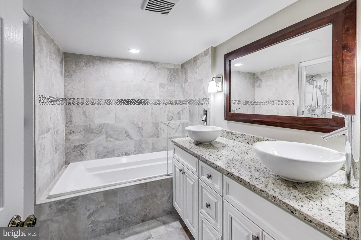 2111 Wisconsin Ave Nw #109 Property Photo 25