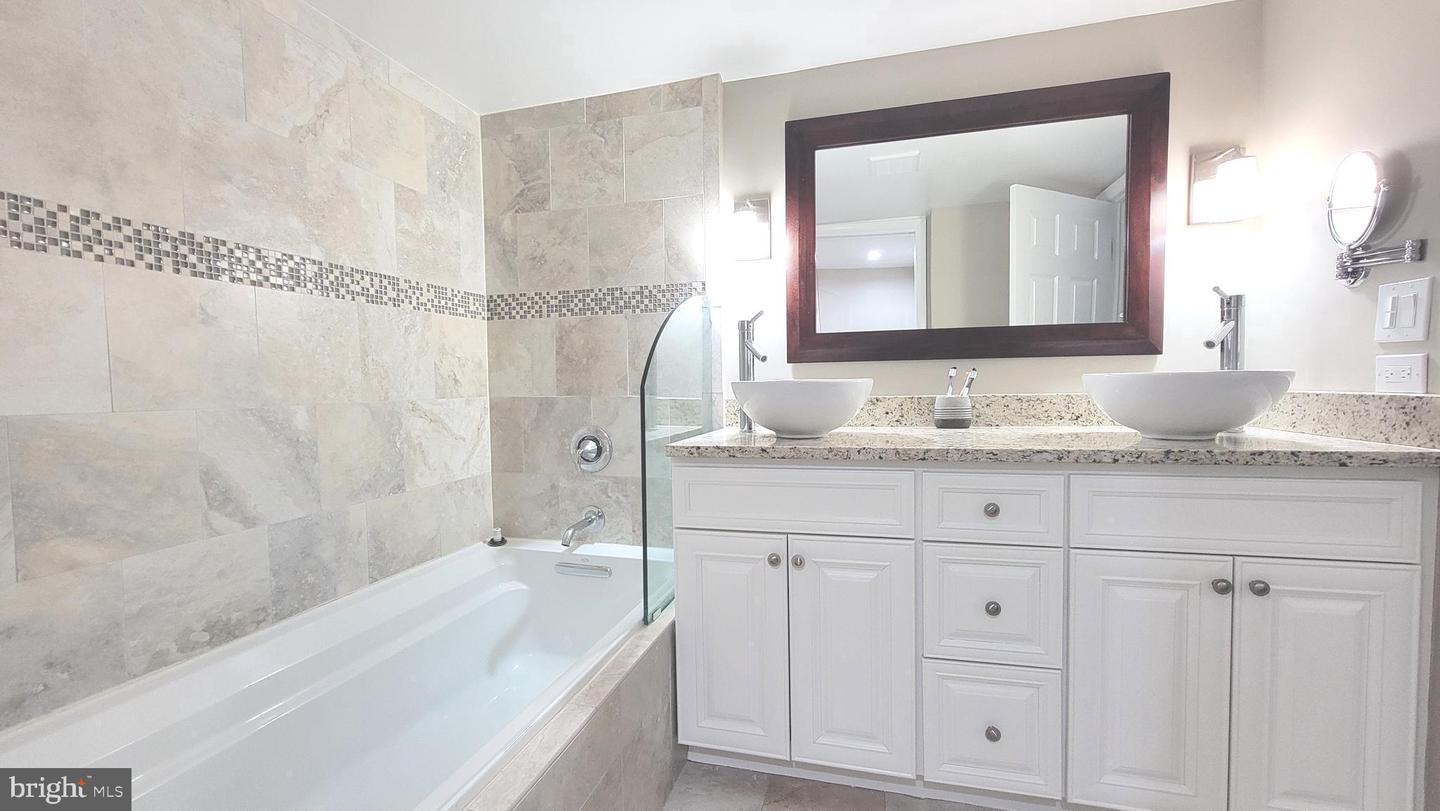 2111 Wisconsin Ave Nw #109 Property Photo 26