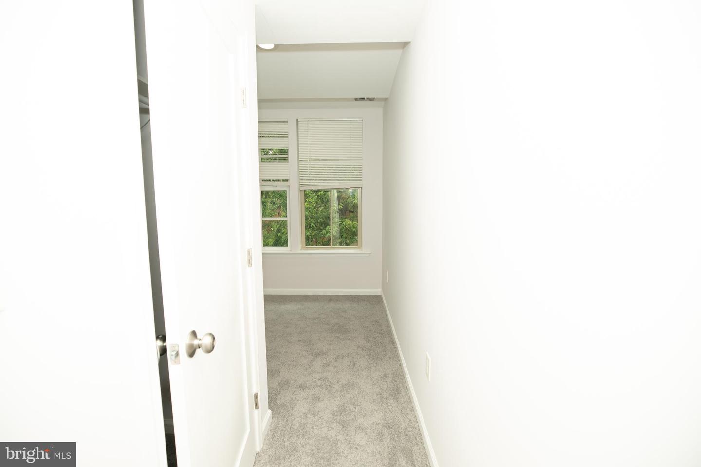 2728 22nd St Ne Property Photo 5