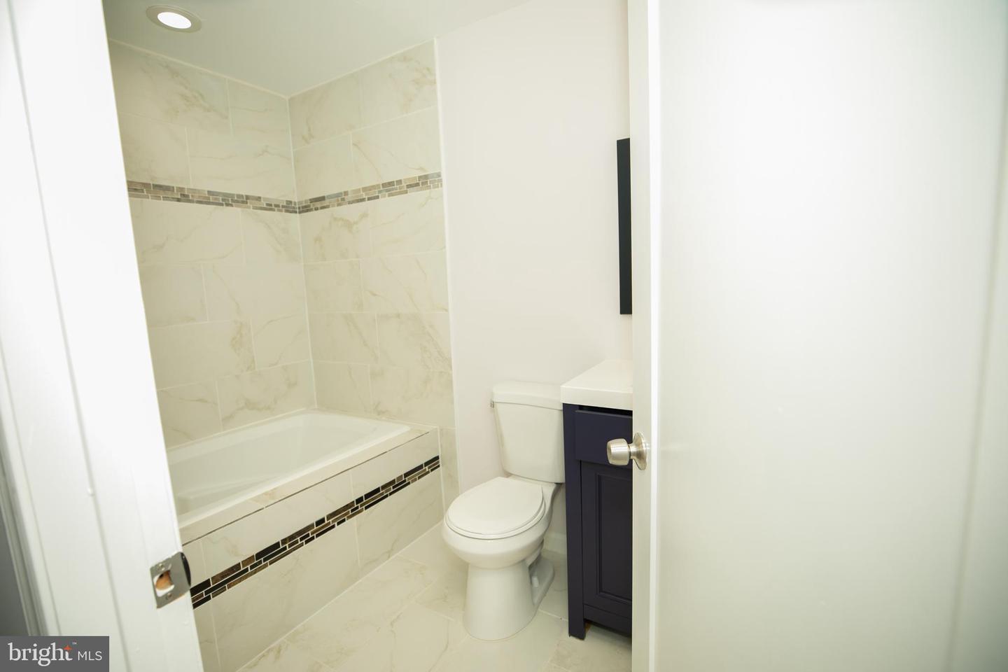 2728 22nd St Ne Property Photo 6
