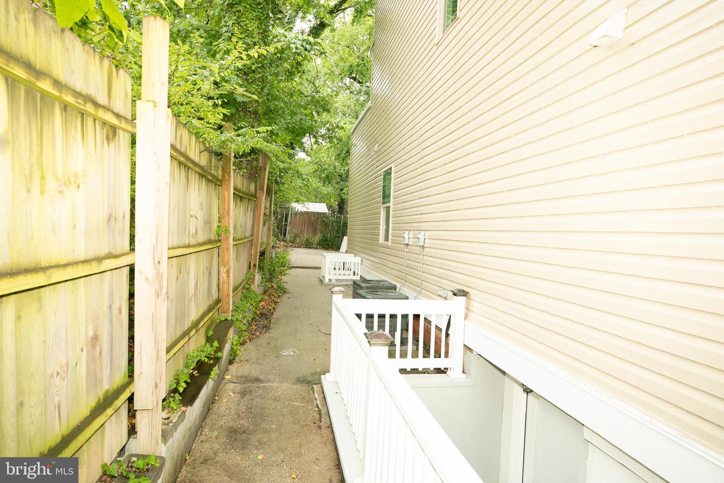 2728 22nd St Ne Property Photo 16