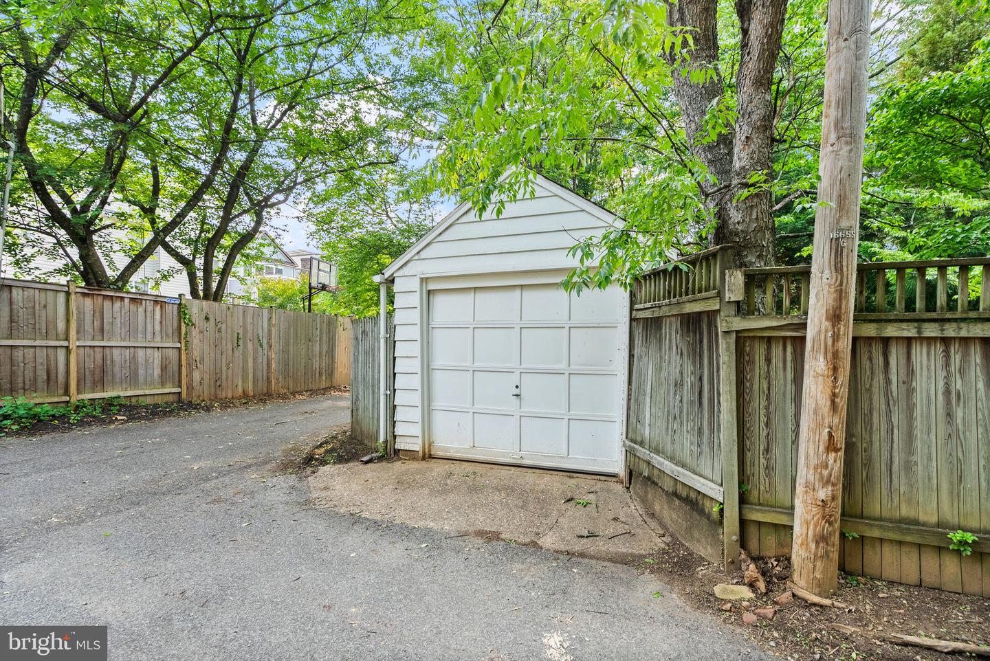 4206 Ingomar St Nw Property Photo 40