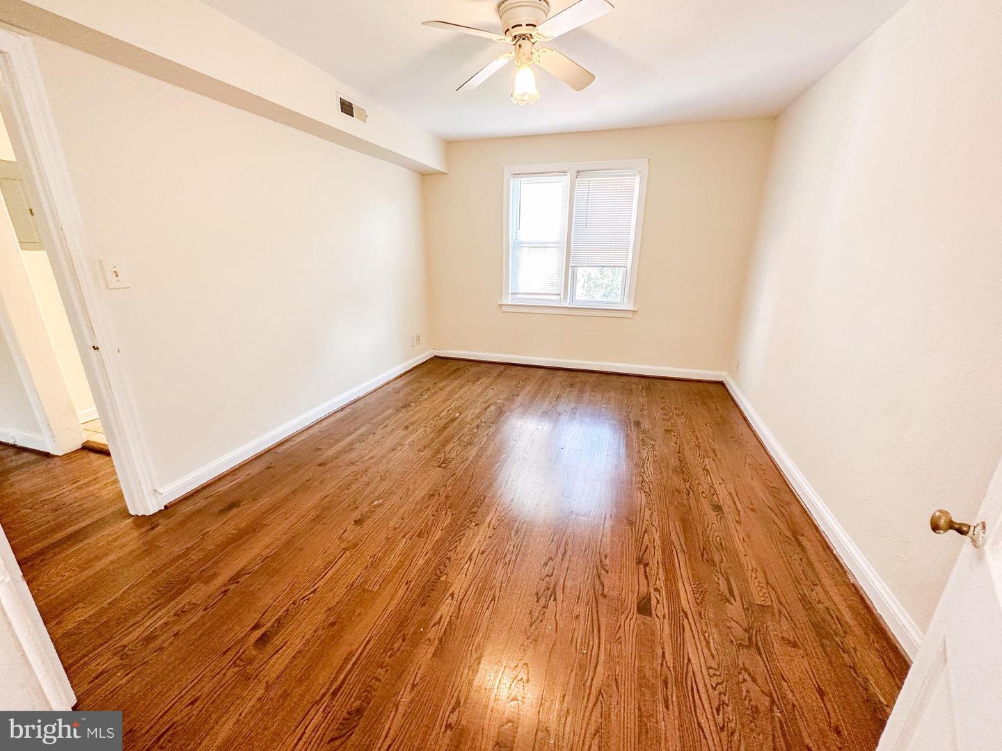 4236 Benning Rd Ne Property Photo 16