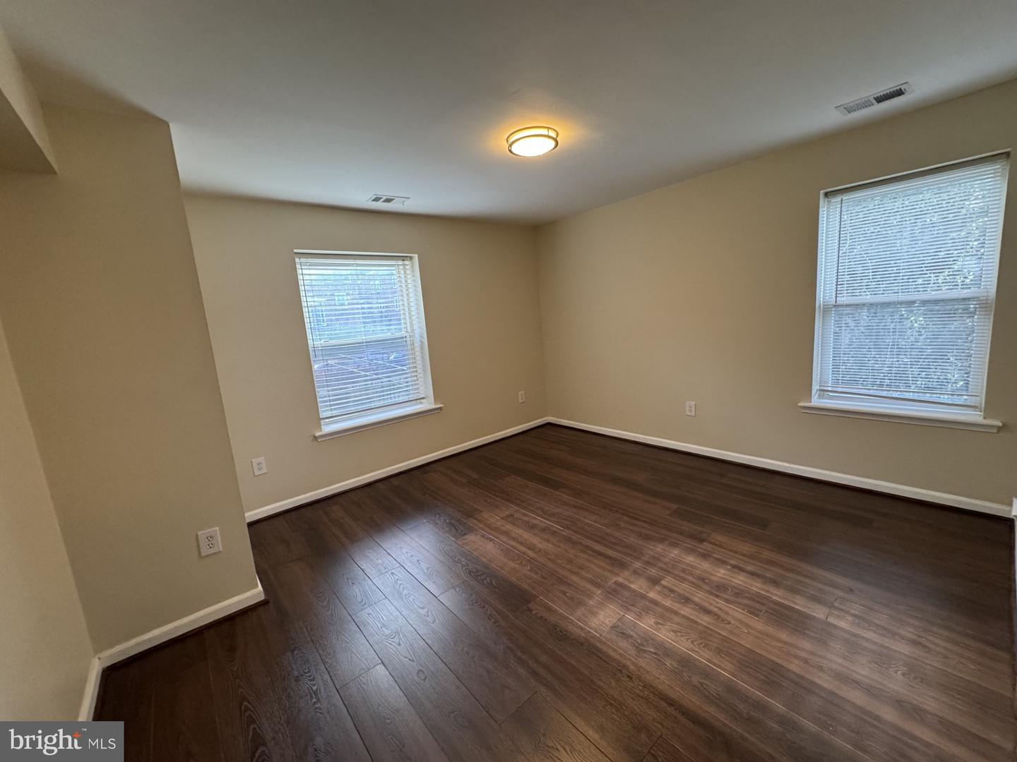 3130 Buena Vista Ter Se Property Photo 21