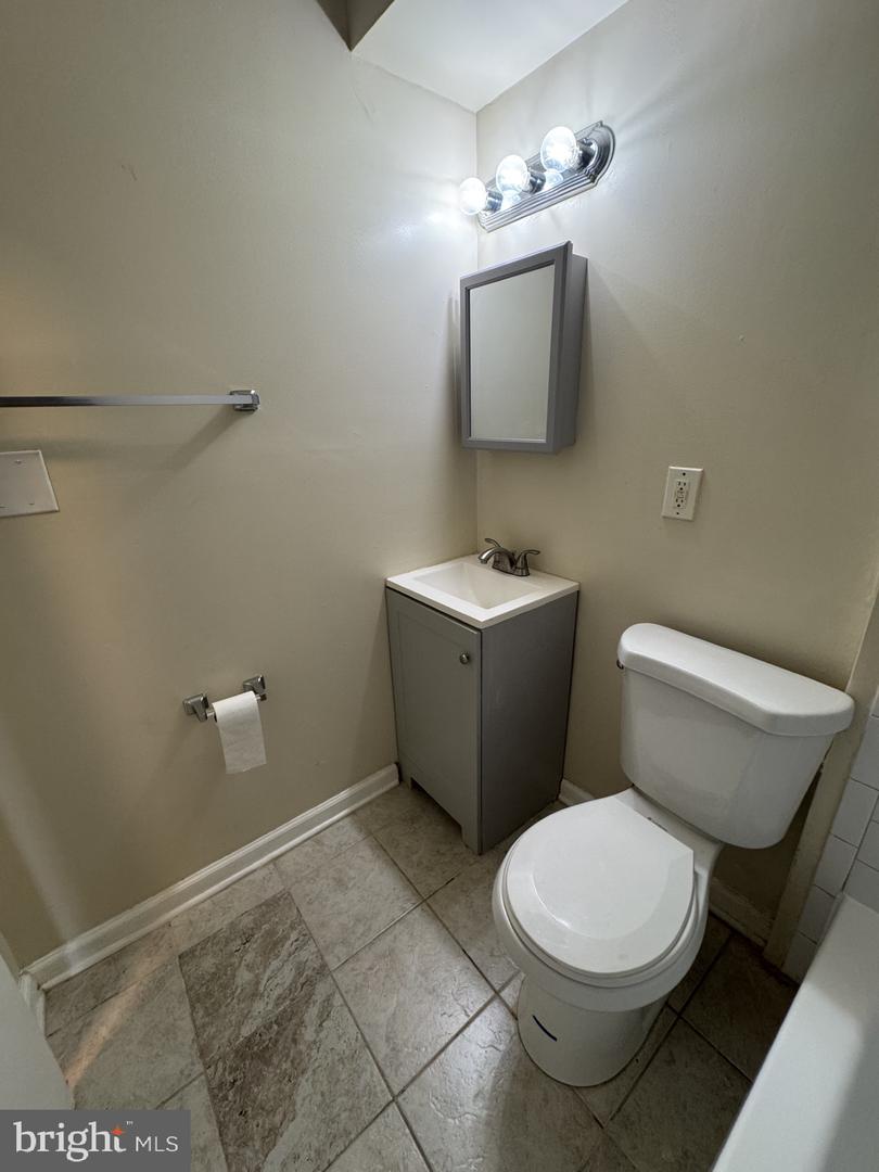 3130 Buena Vista Ter Se Property Photo 23
