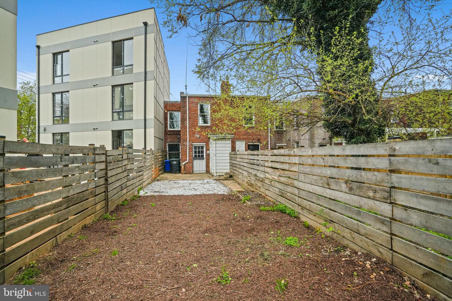 1848 Capitol Ave Ne Property Photo 22