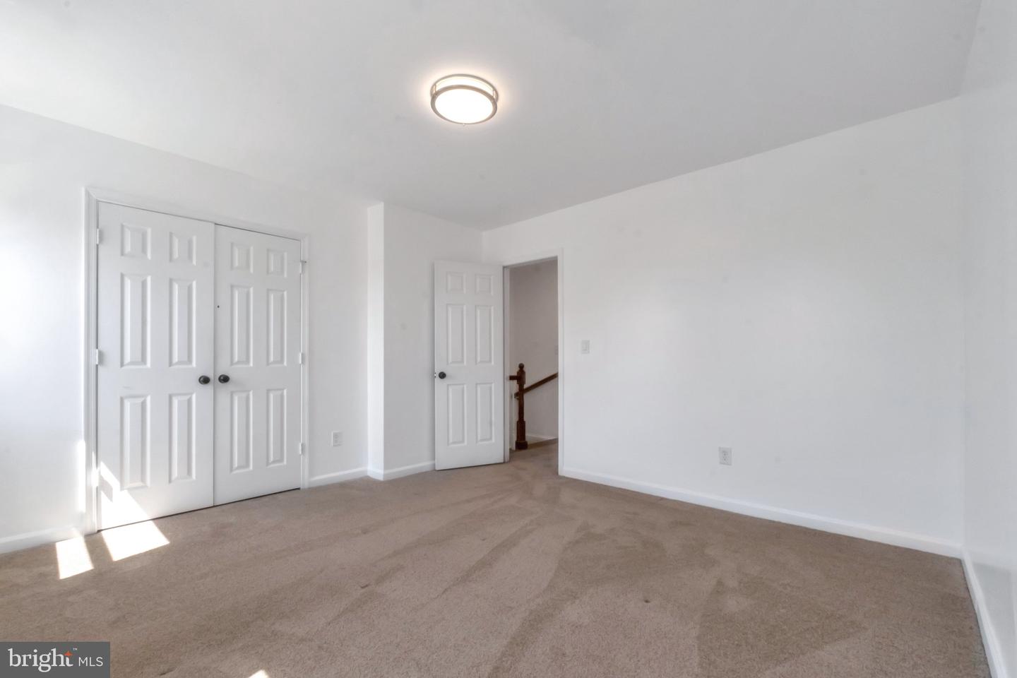 1810 H St Ne Property Photo 6