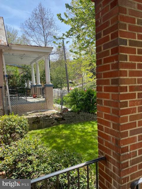1620 V St Se #1 Property Photo 18