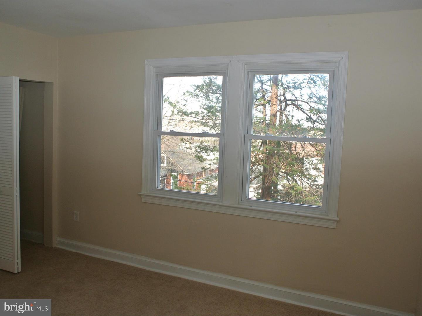 4065 Grant St Ne #2 Property Photo 6