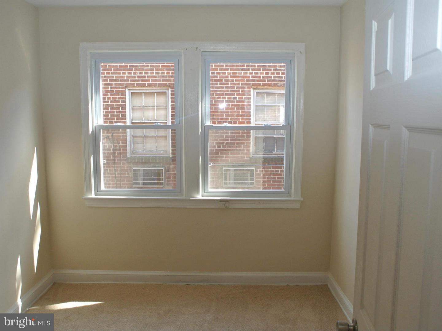 4065 Grant St Ne #2 Property Photo 13