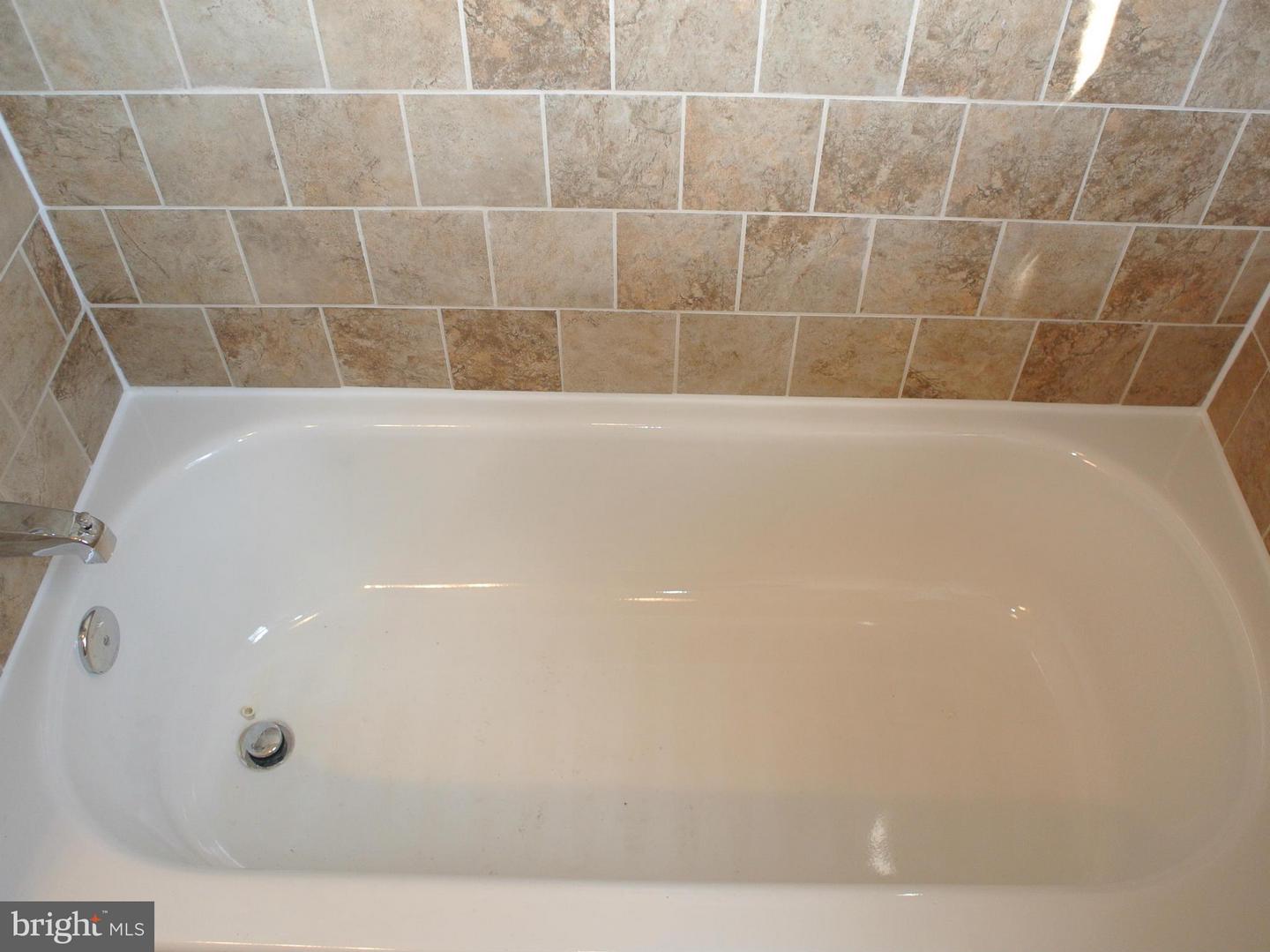 4065 Grant St Ne #2 Property Photo 14