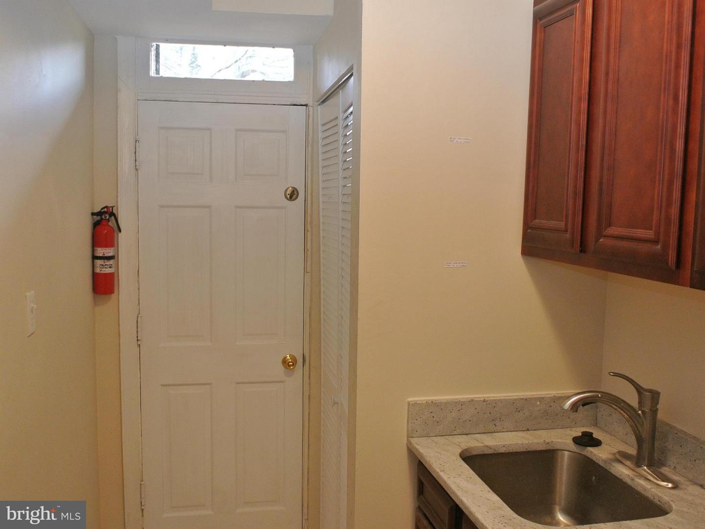 4065 Grant St Ne #2 Property Photo 21