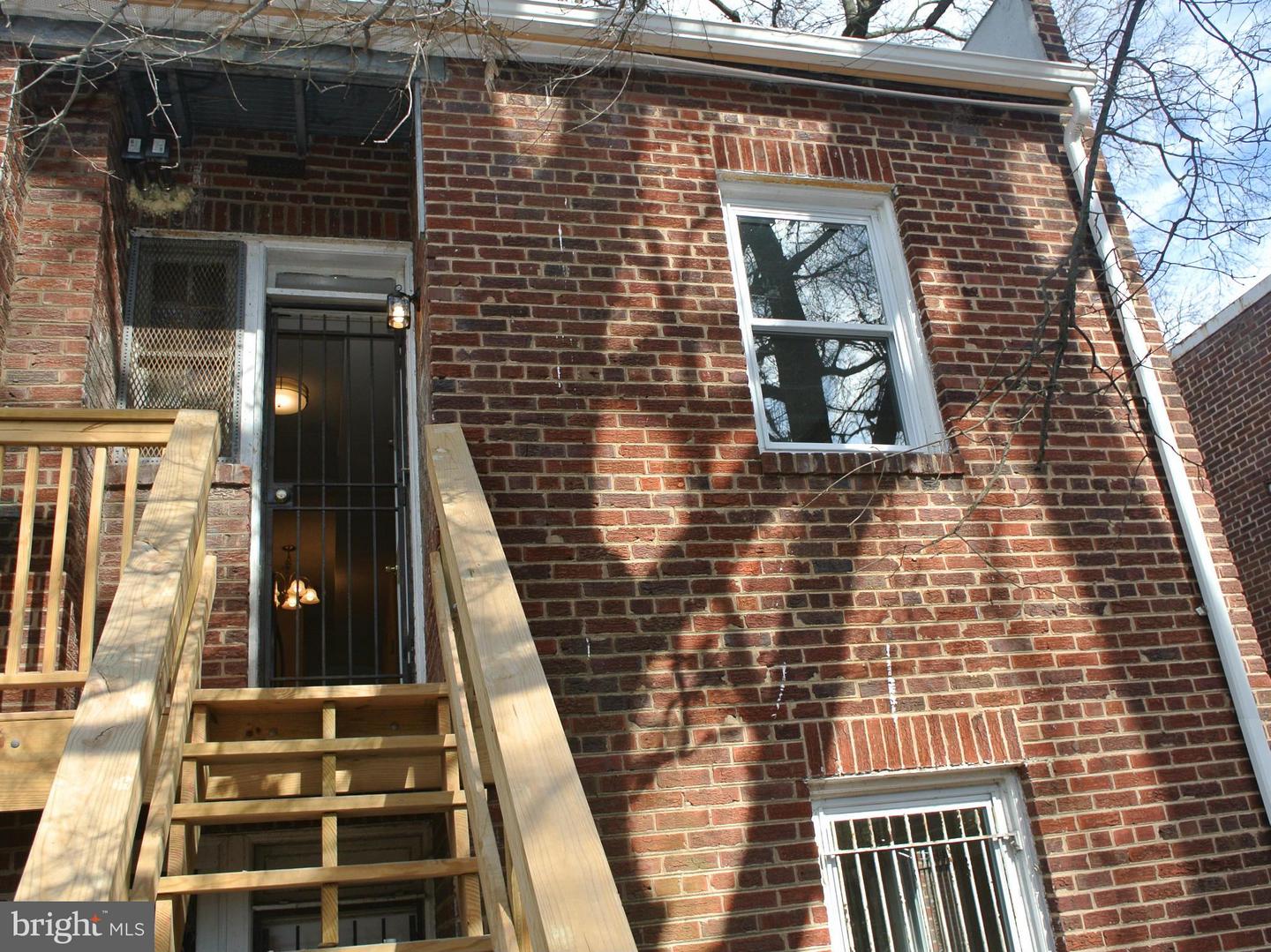 4065 Grant St Ne #2 Property Photo 22