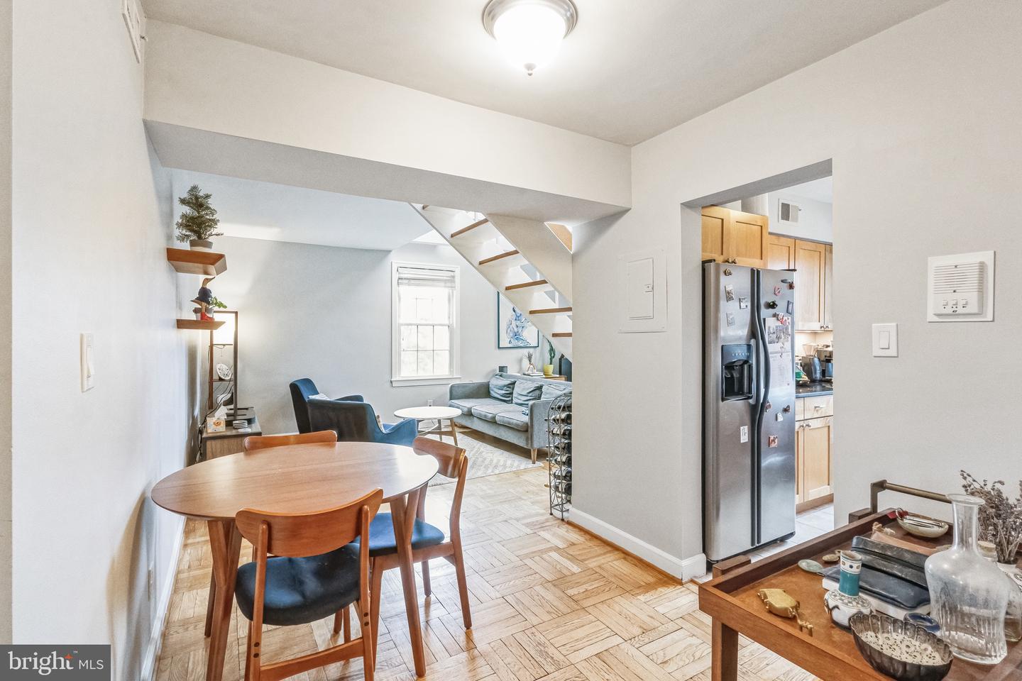 2729 Ordway St Nw #6 Property Photo 6
