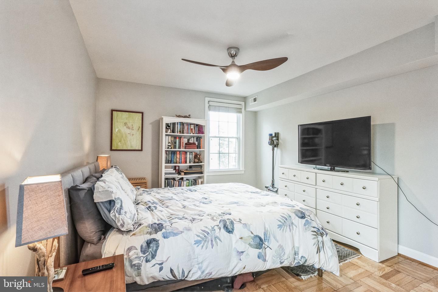 2729 Ordway St Nw #6 Property Photo 10
