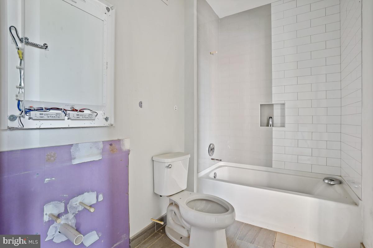 6801 Cameron Dr Nw Property Photo 28