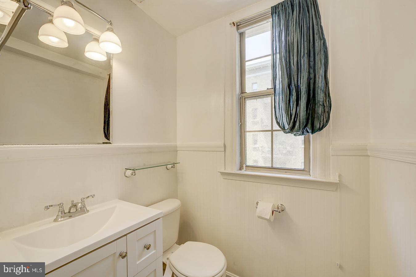 1401 Columbia Rd Nw #219 Property Photo 16