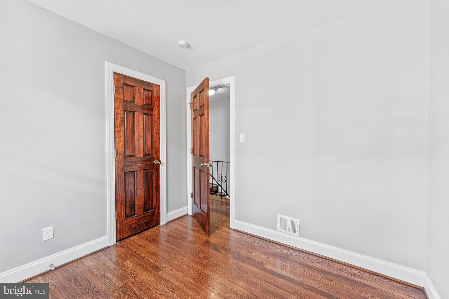 624 Jefferson St Ne Property Photo 29