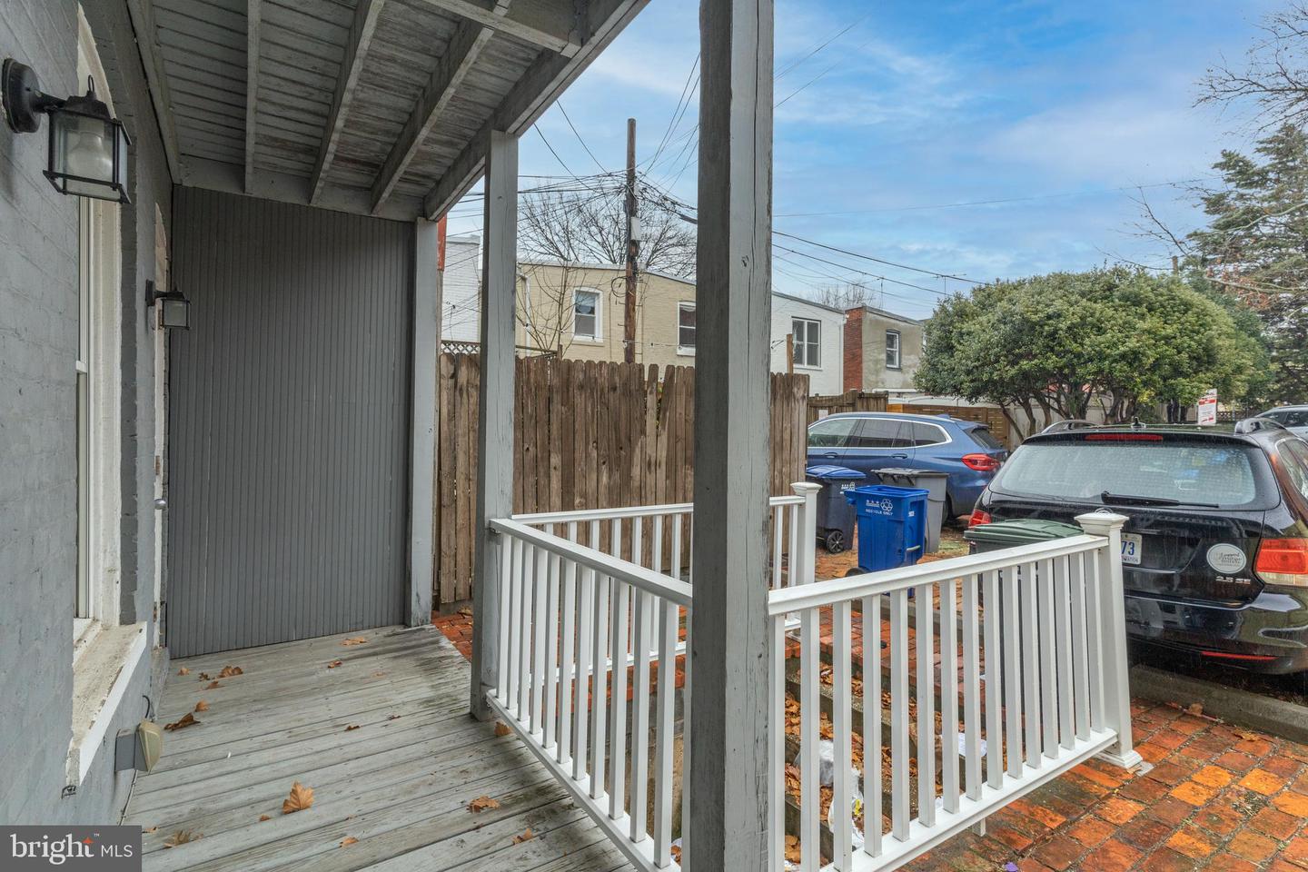 525 2nd St Ne Property Photo 5