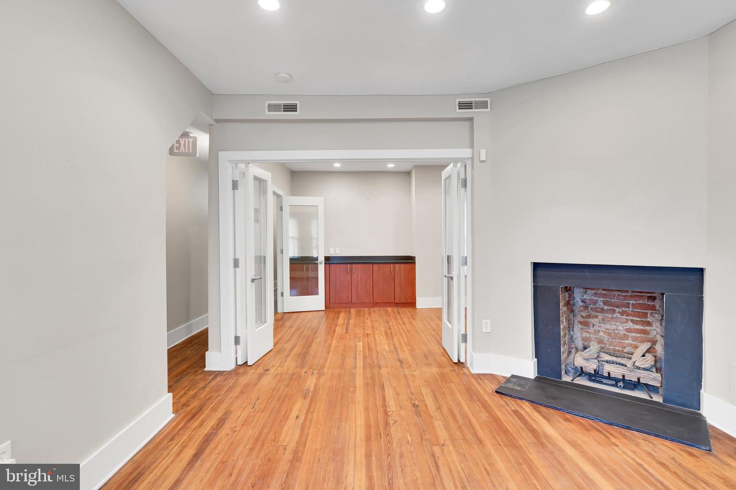 525 2nd St Ne Property Photo 18