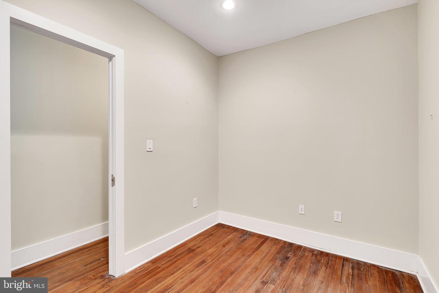 525 2nd St Ne Property Photo 23