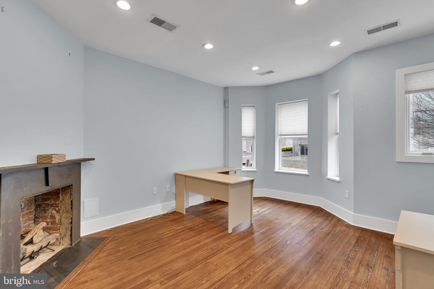 525 2nd St Ne Property Photo 36