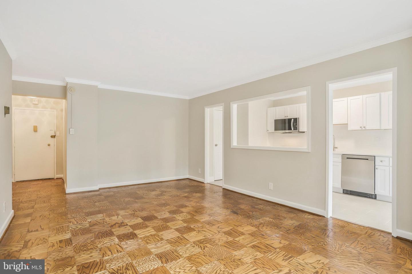 4201 Cathedral Ave Nw #404w Property Photo 14