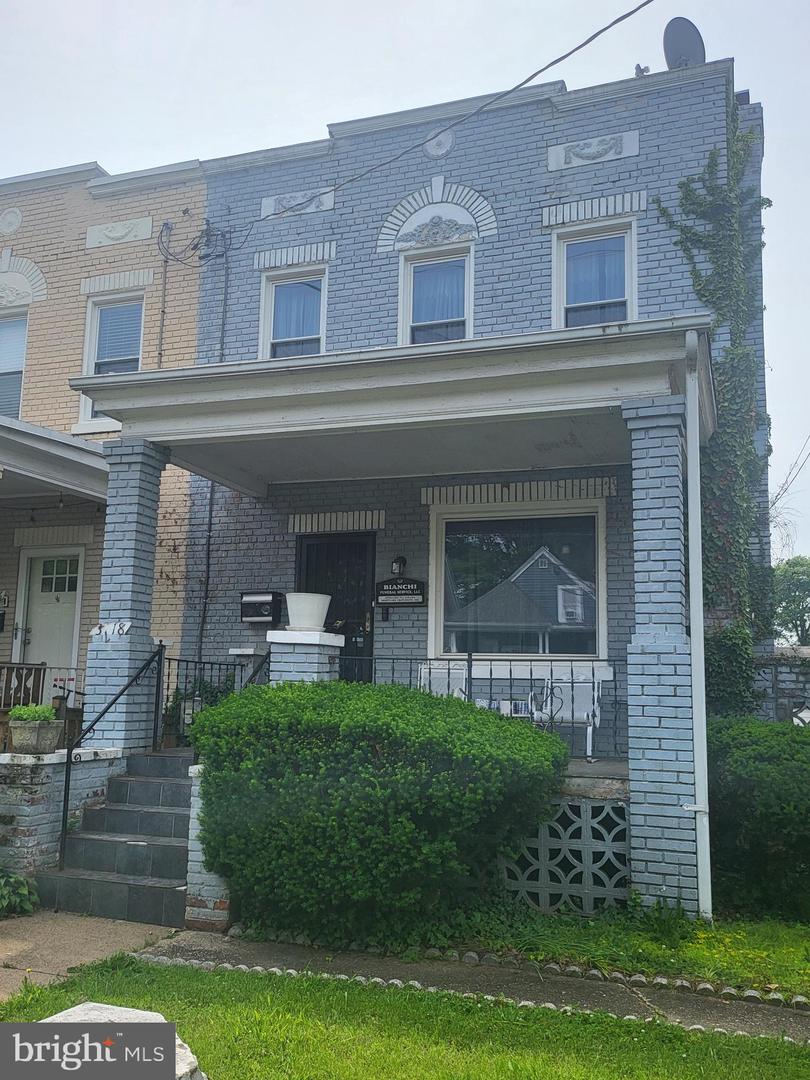 3718 22ND ST NE Property Image