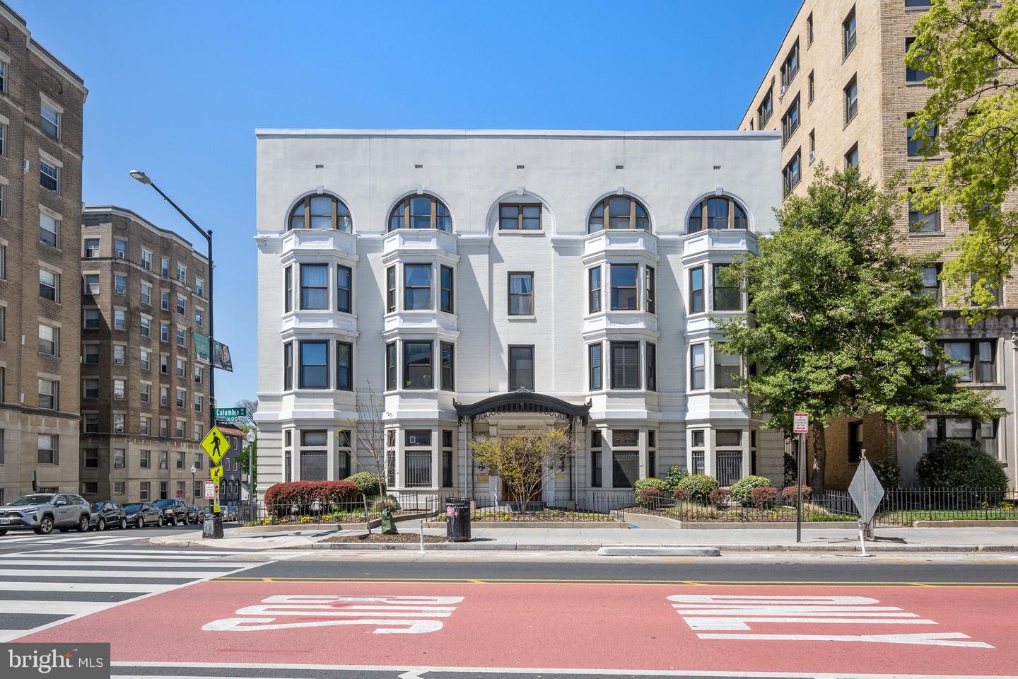1669 Columbia Rd Nw #211 Property Photo