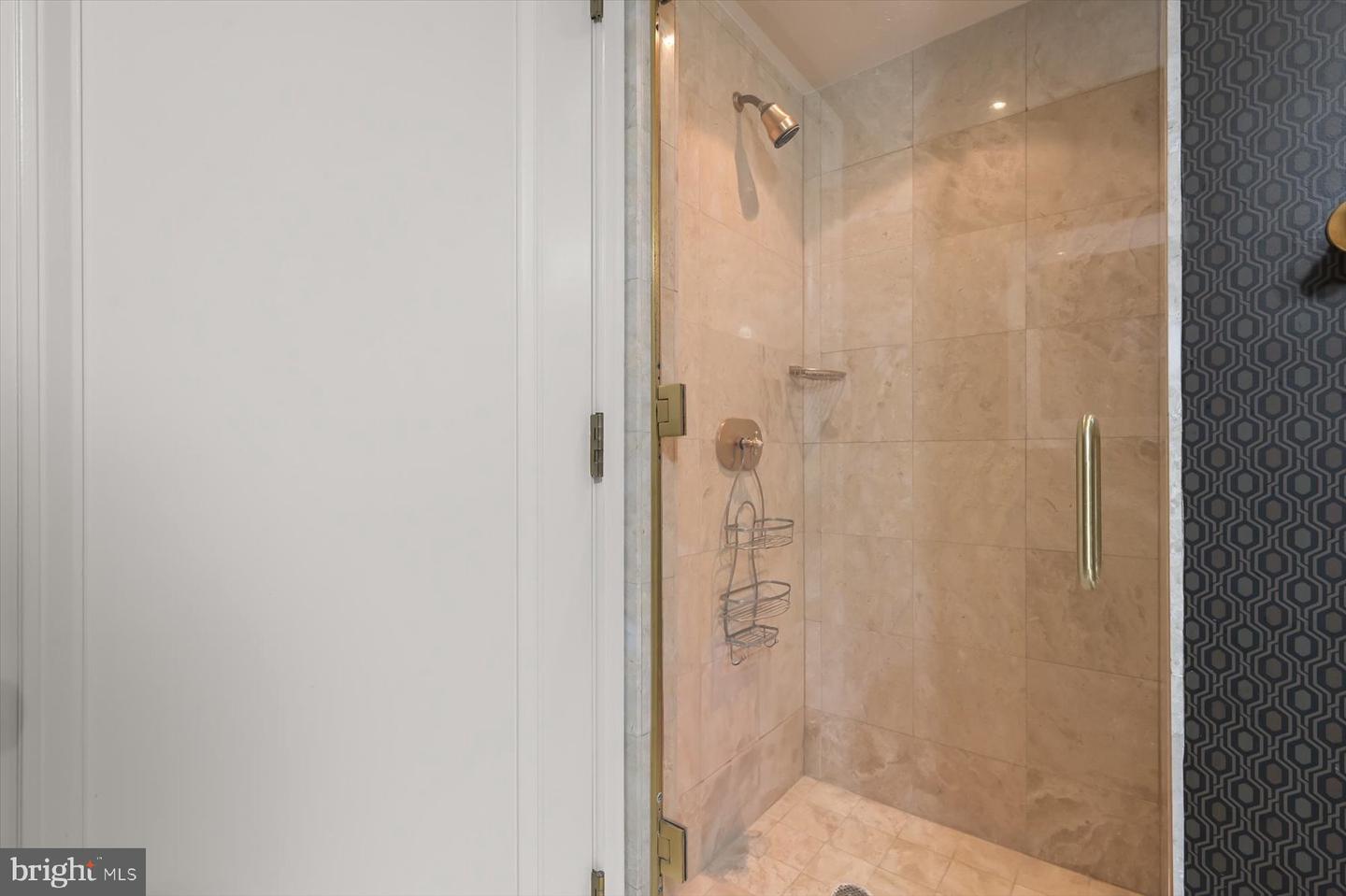 1155 23rd St Nw #6g Property Photo 11